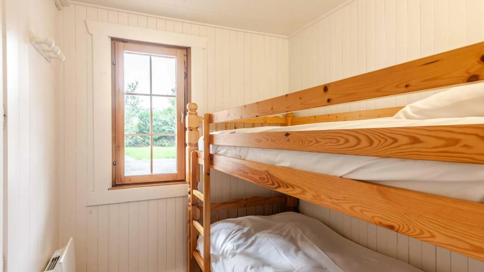 Chalet De Standing A Morzine Avec Jacuzzi, Sauna Et Espace Jeux, A Proximite Des Pistes - Fr-1-754-2