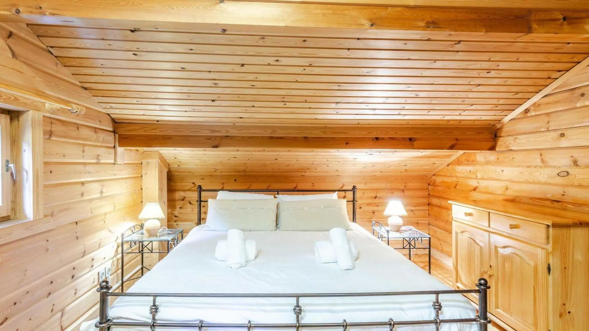 Chalet De Standing A Morzine Avec Jacuzzi, Sauna Et Espace Jeux, A Proximite Des Pistes - Fr-1-754-2