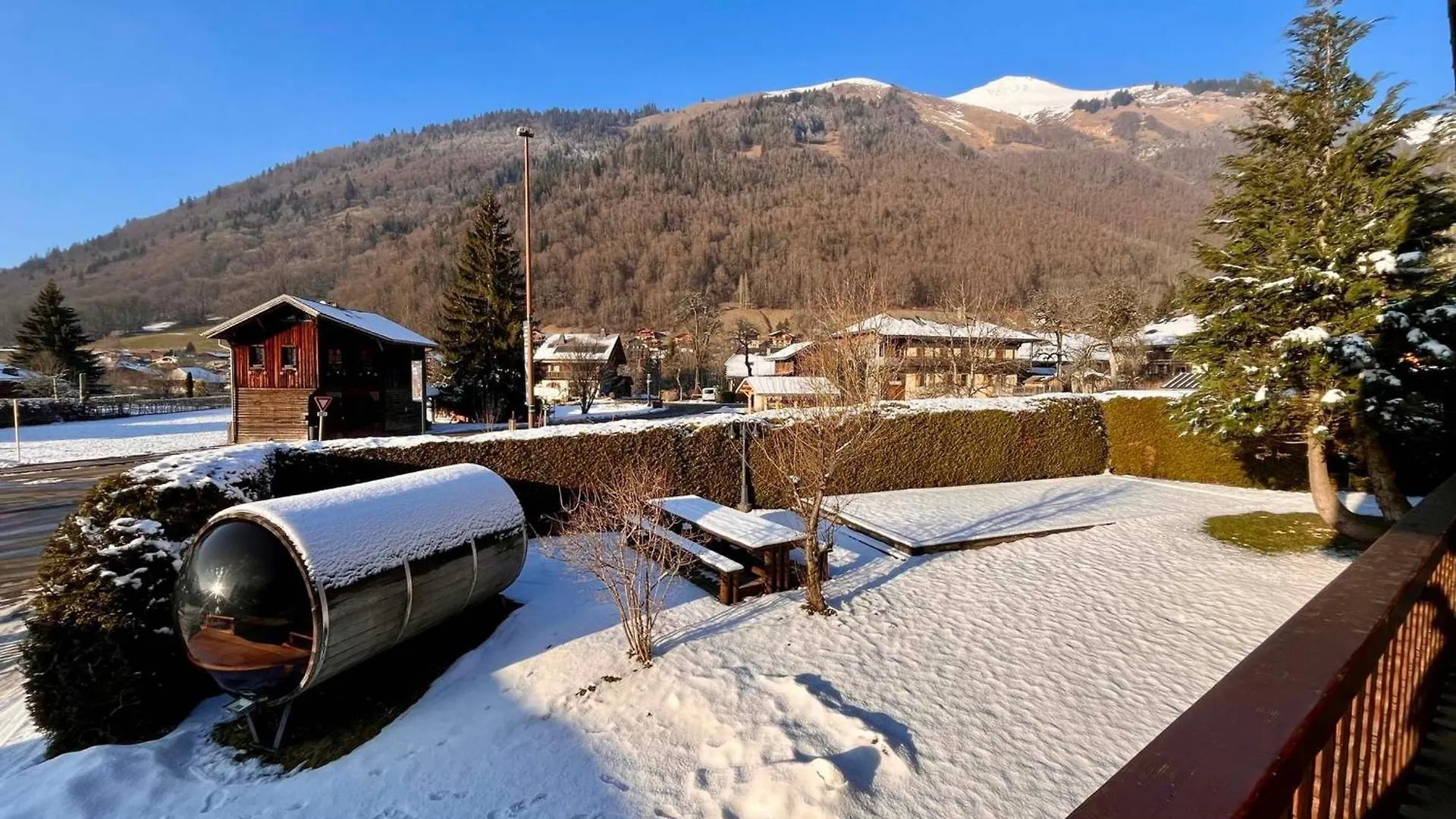 Chalet De Standing A Morzine Avec Jacuzzi, Sauna Et Espace Jeux, A Proximite Des Pistes - Fr-1-754-2 0*,