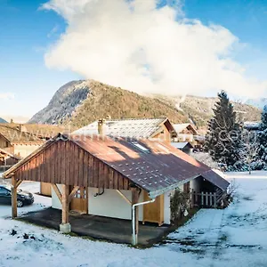 Le D'auguste 2 à 12 Personnes Morzine